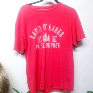 Land O' Lakes Size Large T-shirt